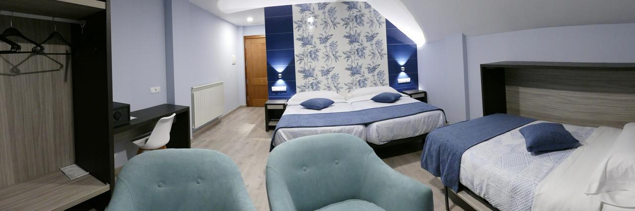 Hotel Rural El Nido De Pinares นาวาเลโน ภายนอก รูปภาพ