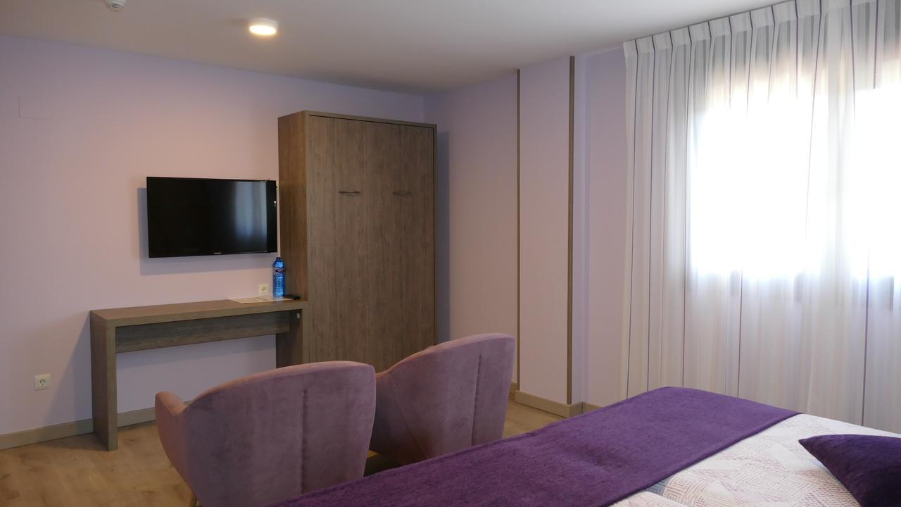 Hotel Rural El Nido De Pinares นาวาเลโน ภายนอก รูปภาพ